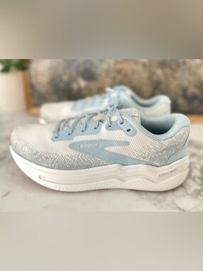 Brooks Ghost Max 2 Running Shoes Blue White Size 11